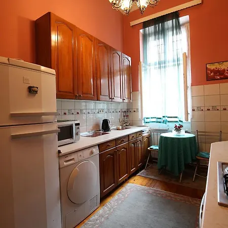 Cumurija Apartment *